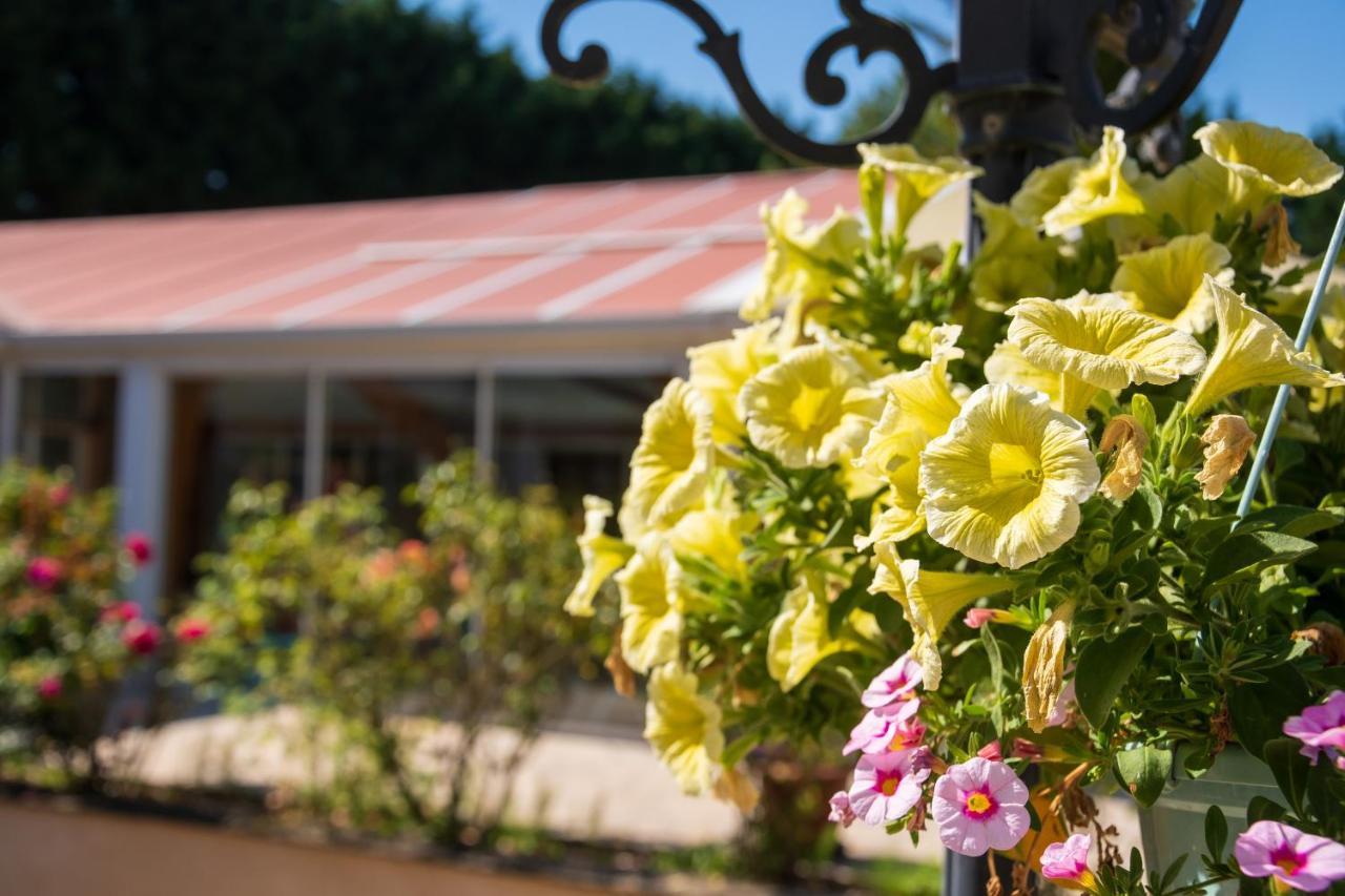 Les Gites D'Halatte Fleurines Exterior foto